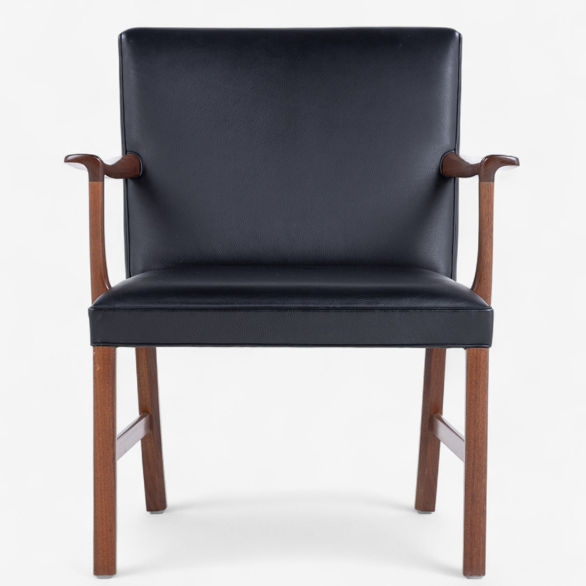Armchair in mahogany