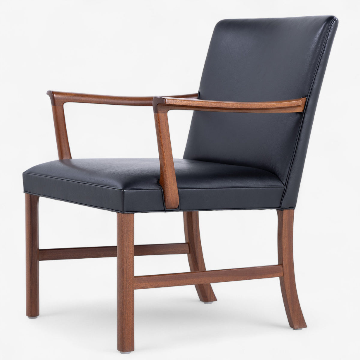 Armchair in mahogany