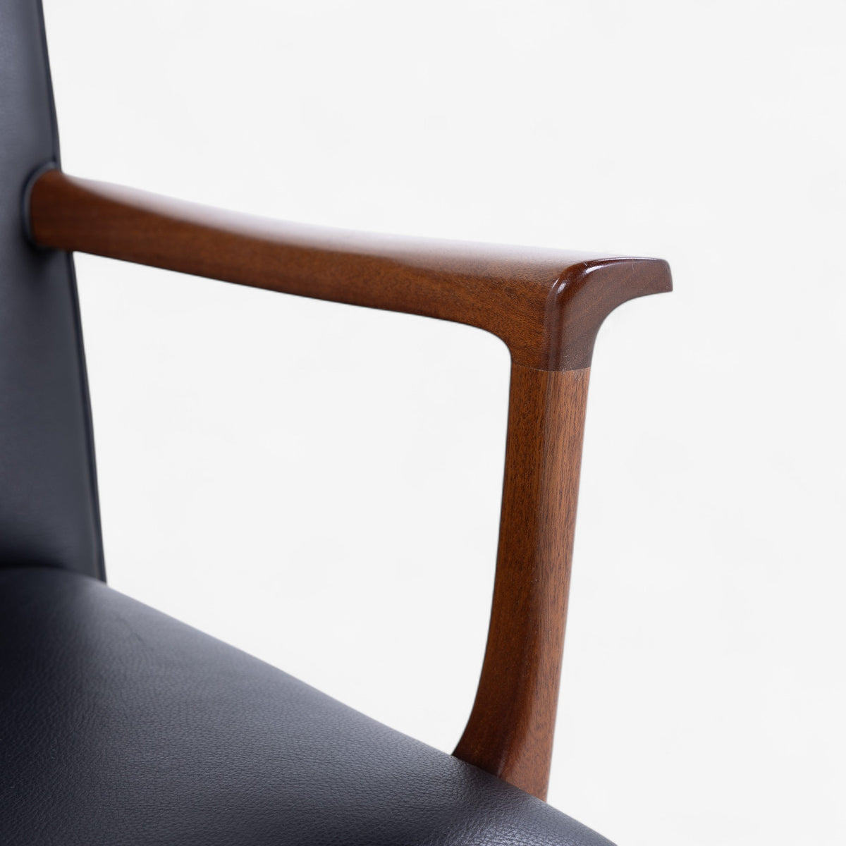 Armchair in mahogany