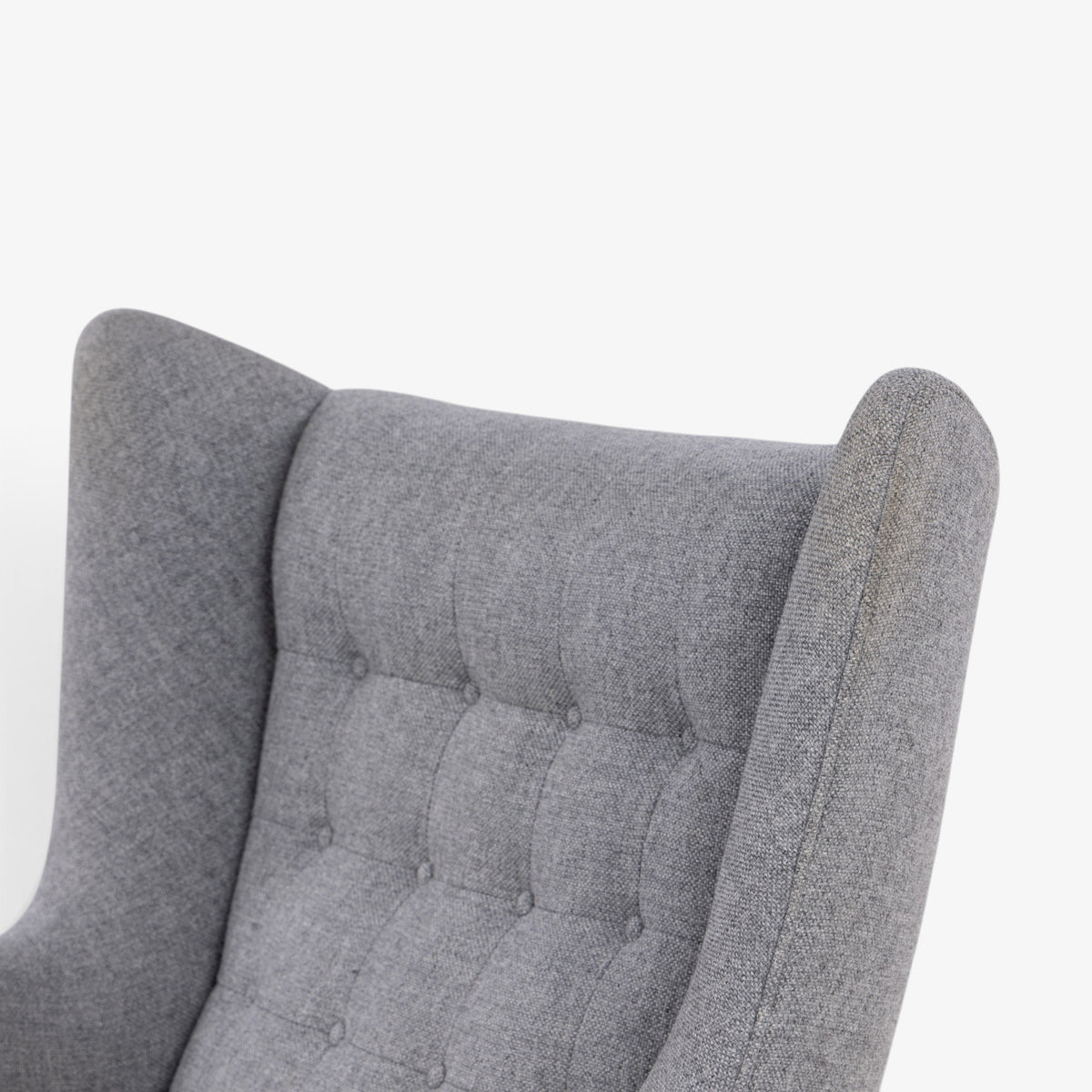 AP 19 - Papa bear chair in grey textile