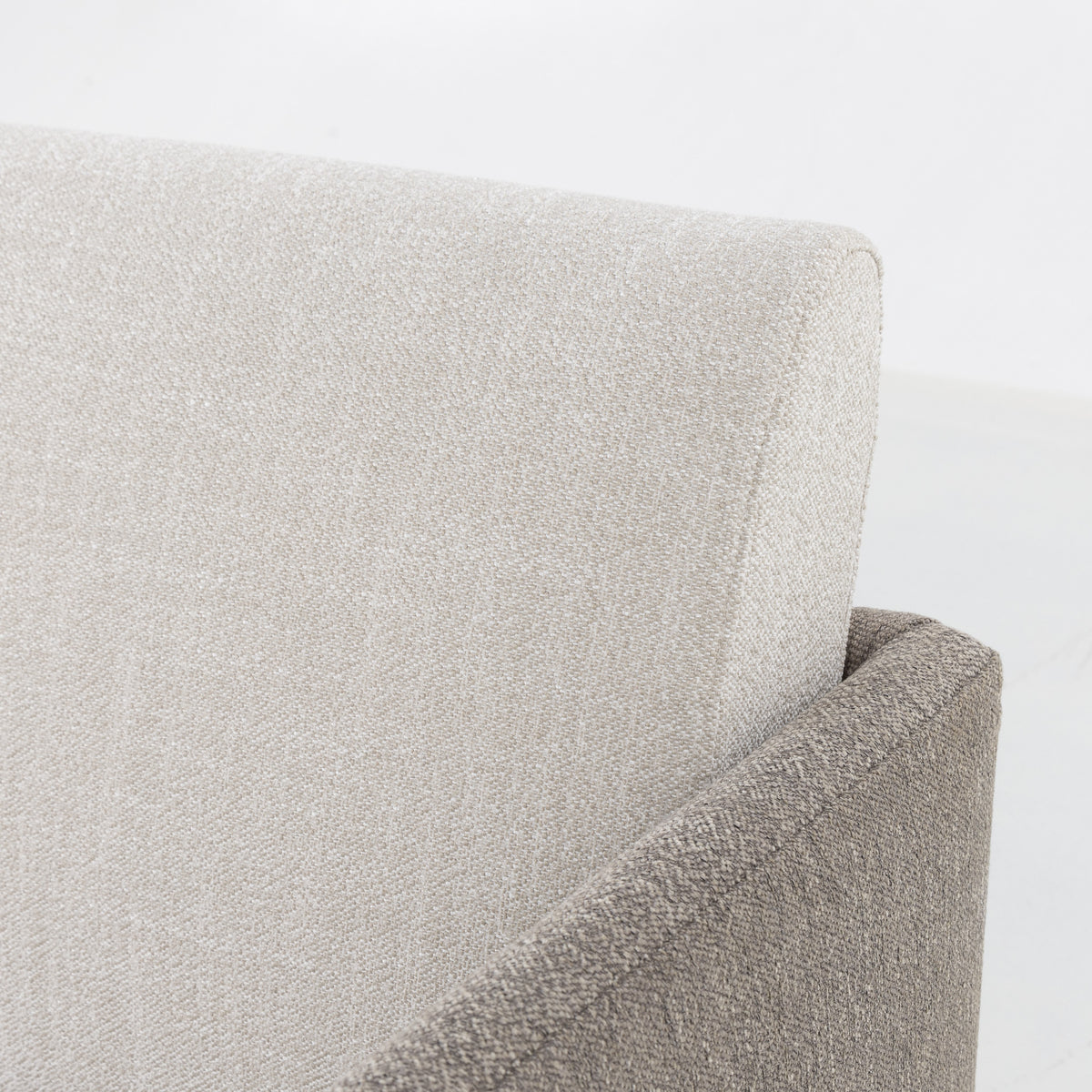 BO 77 - 3 pers. sofa i grå tekstil