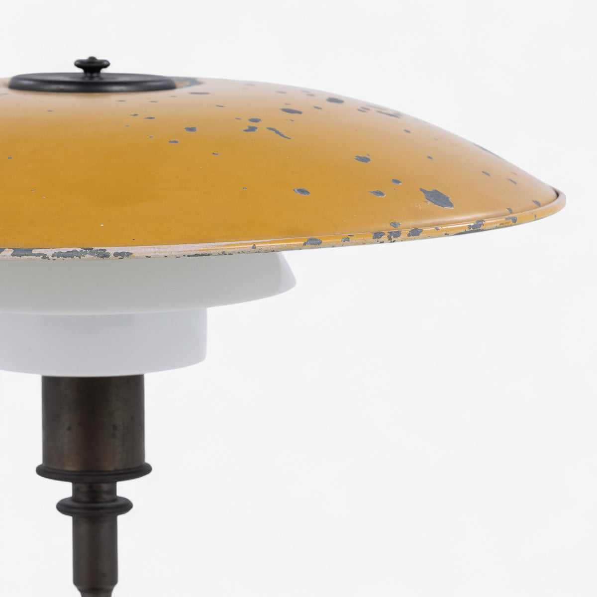 PH 4,5/3 - Bordlampe m. gul skærm