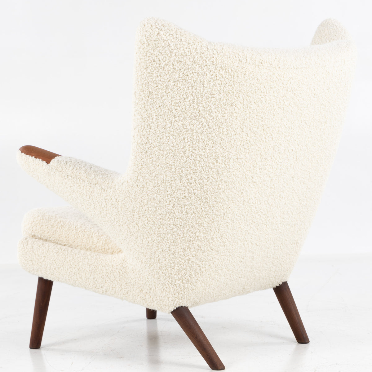 AP 19 - Papa Bear Chair in new textile