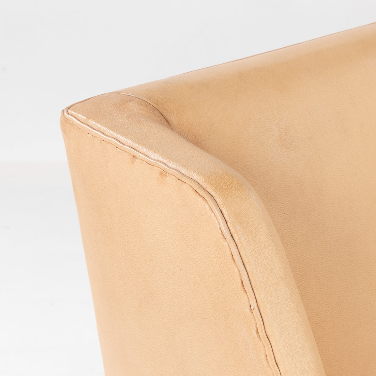 KK 5011 - 3 seater sofa in niger leather
