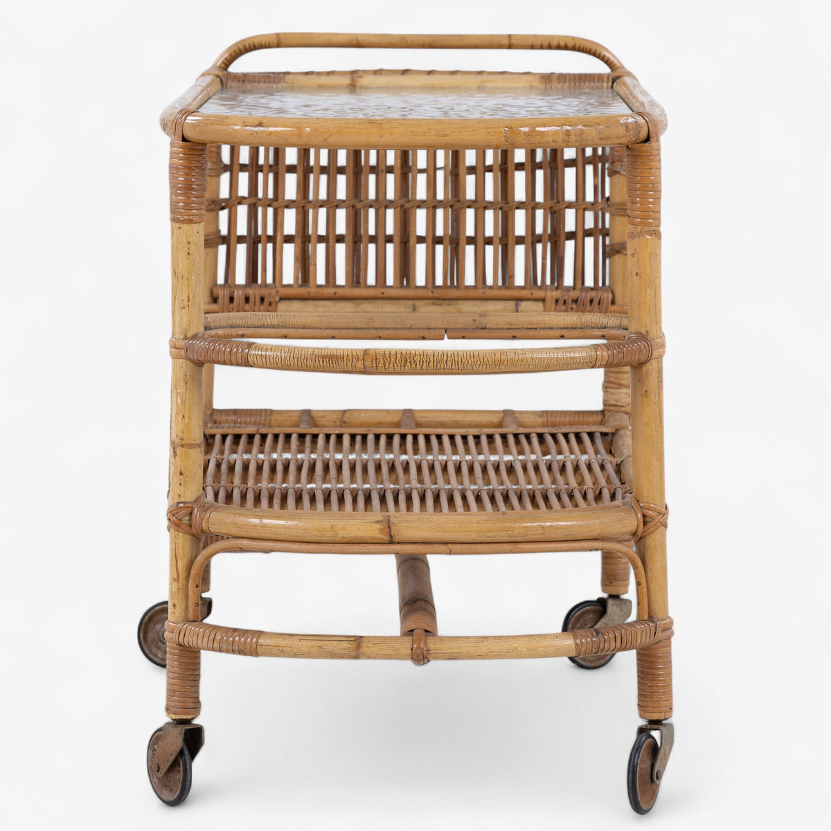 Serving table in bamboo