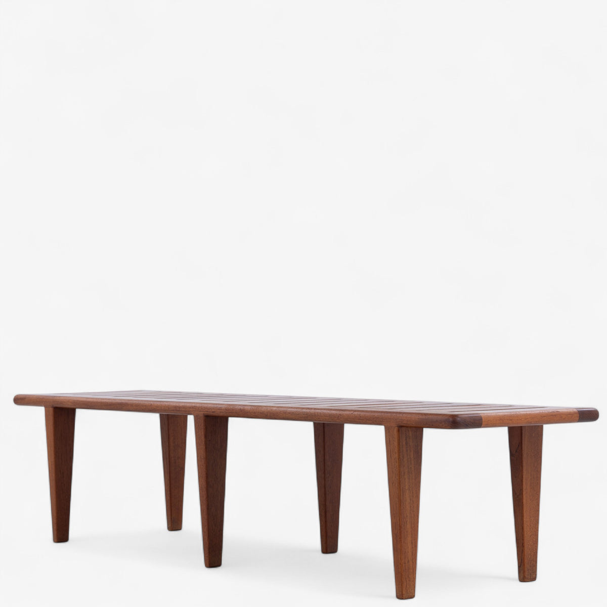 JH 574 - Bench in solid teak