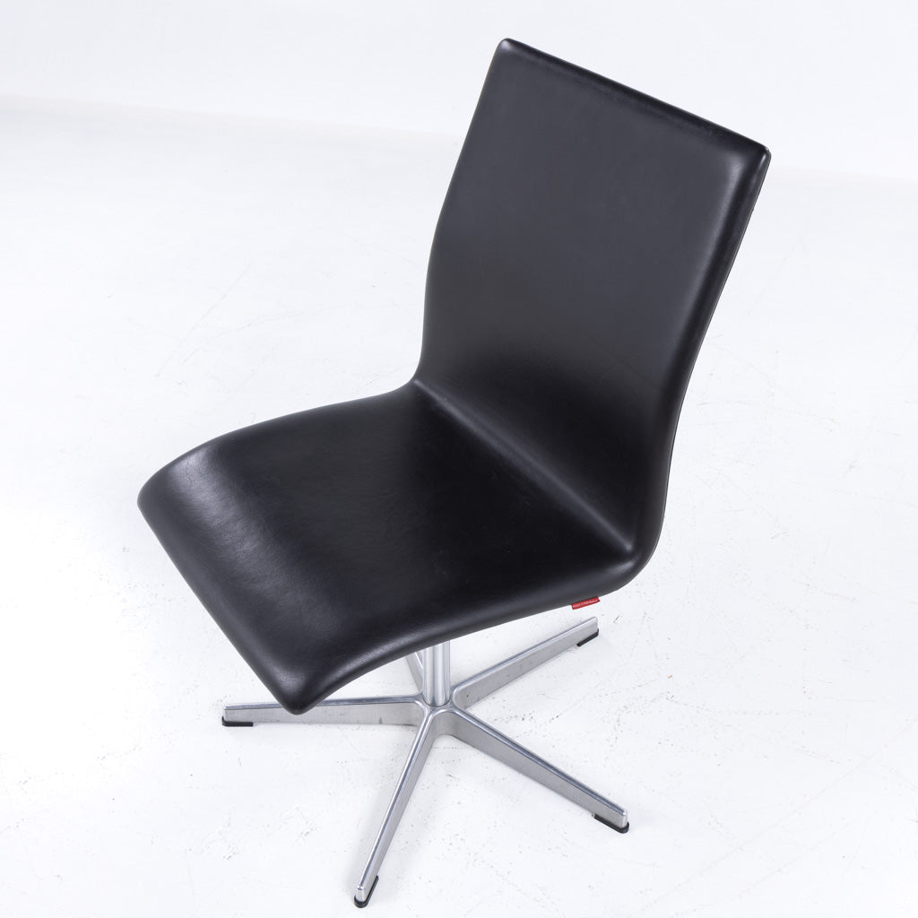 AJ 3171 - 'Oxford' office chair in dark brown leather