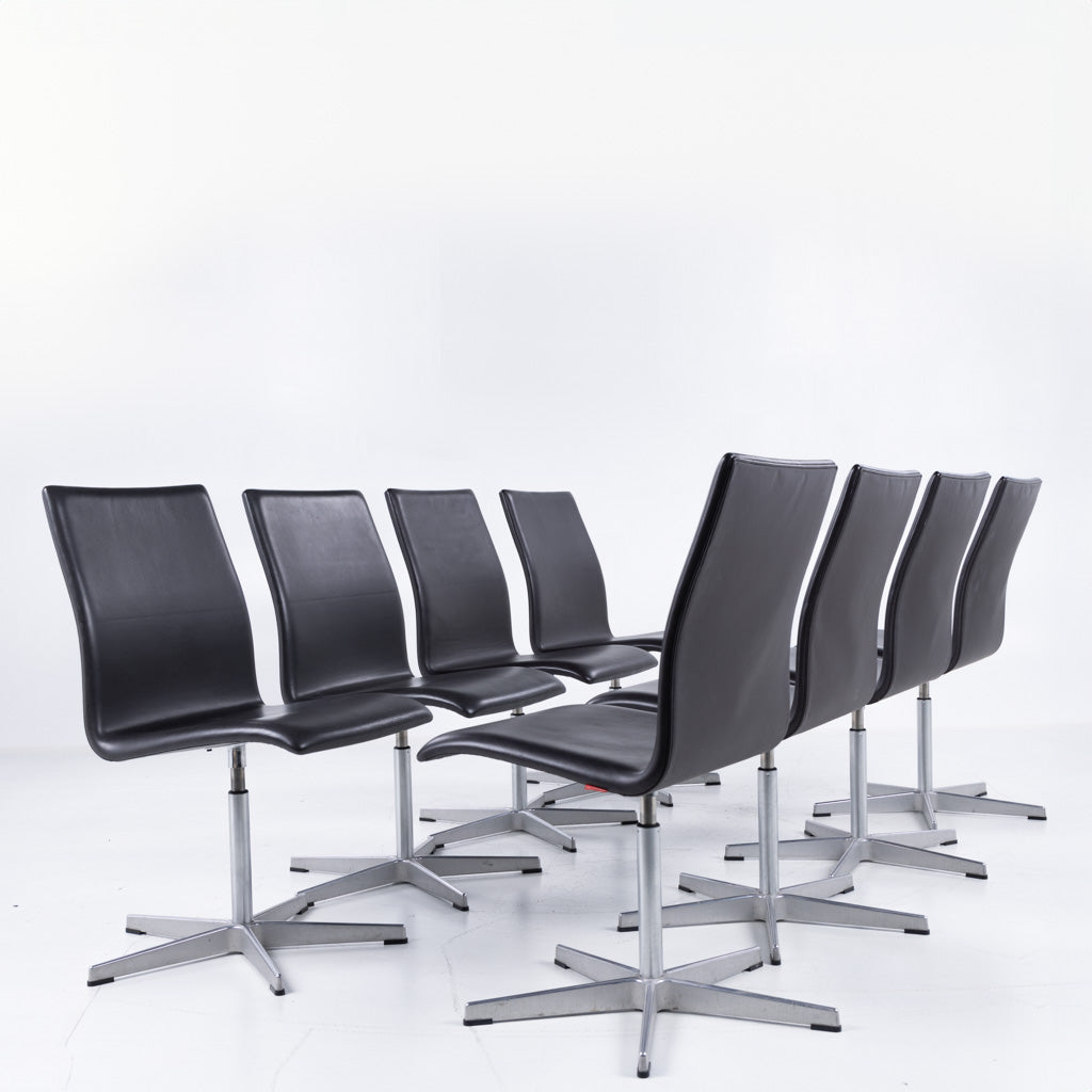 AJ 3171 - 'Oxford' office chair in dark brown leather