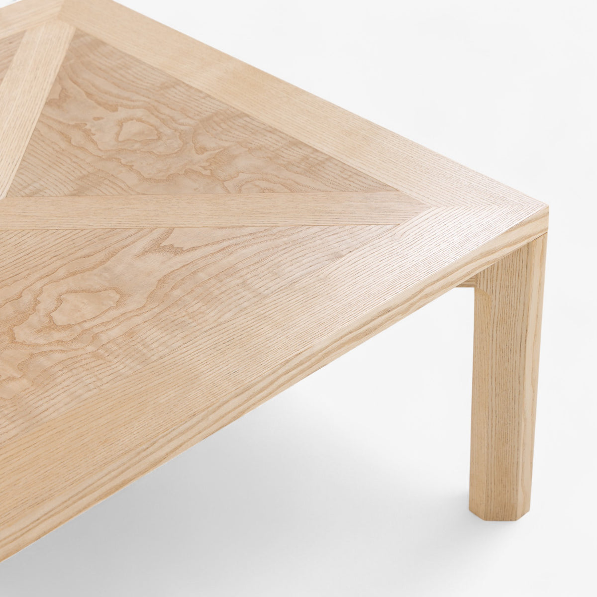 PK 70 - Coffee table in ash wood