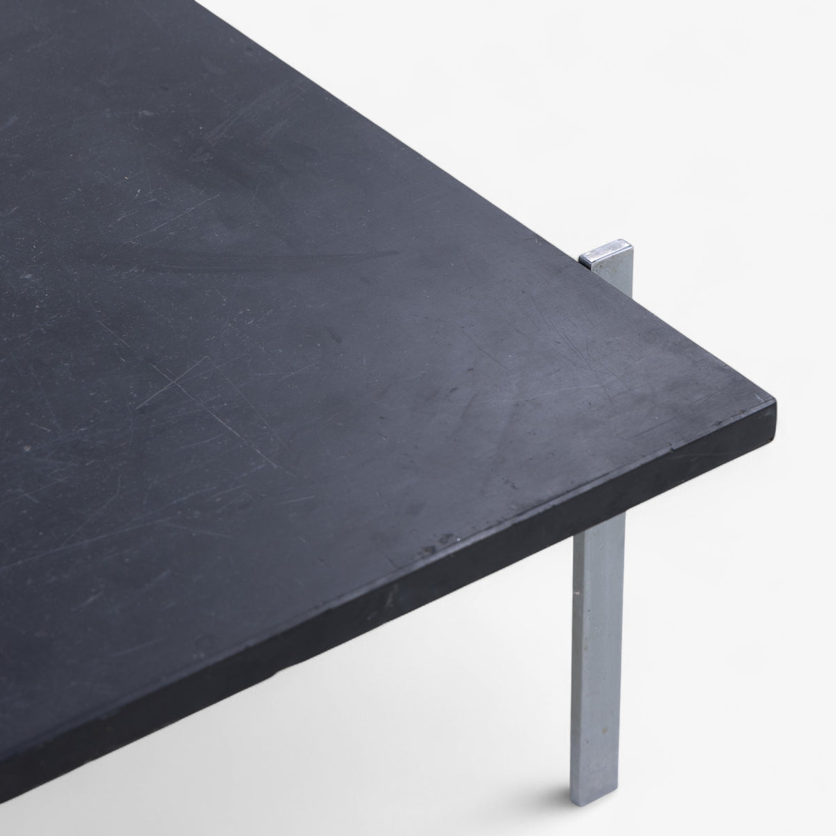 PK 61 - Coffee table w. slate top