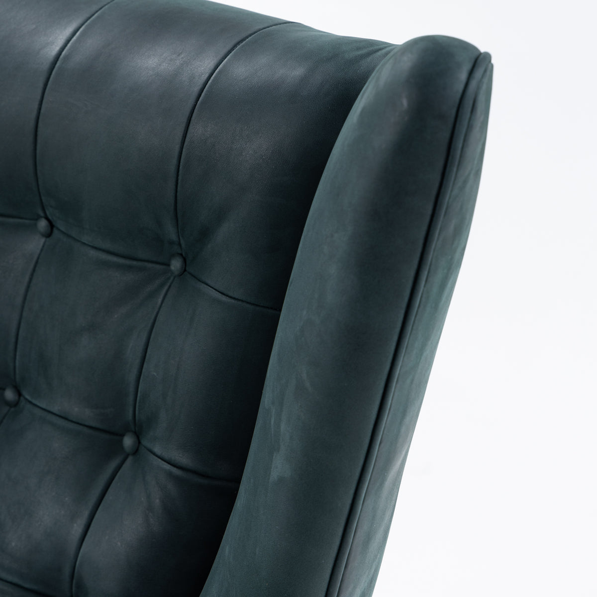 AP 19 - Papa Bear Chair in Dunes leather