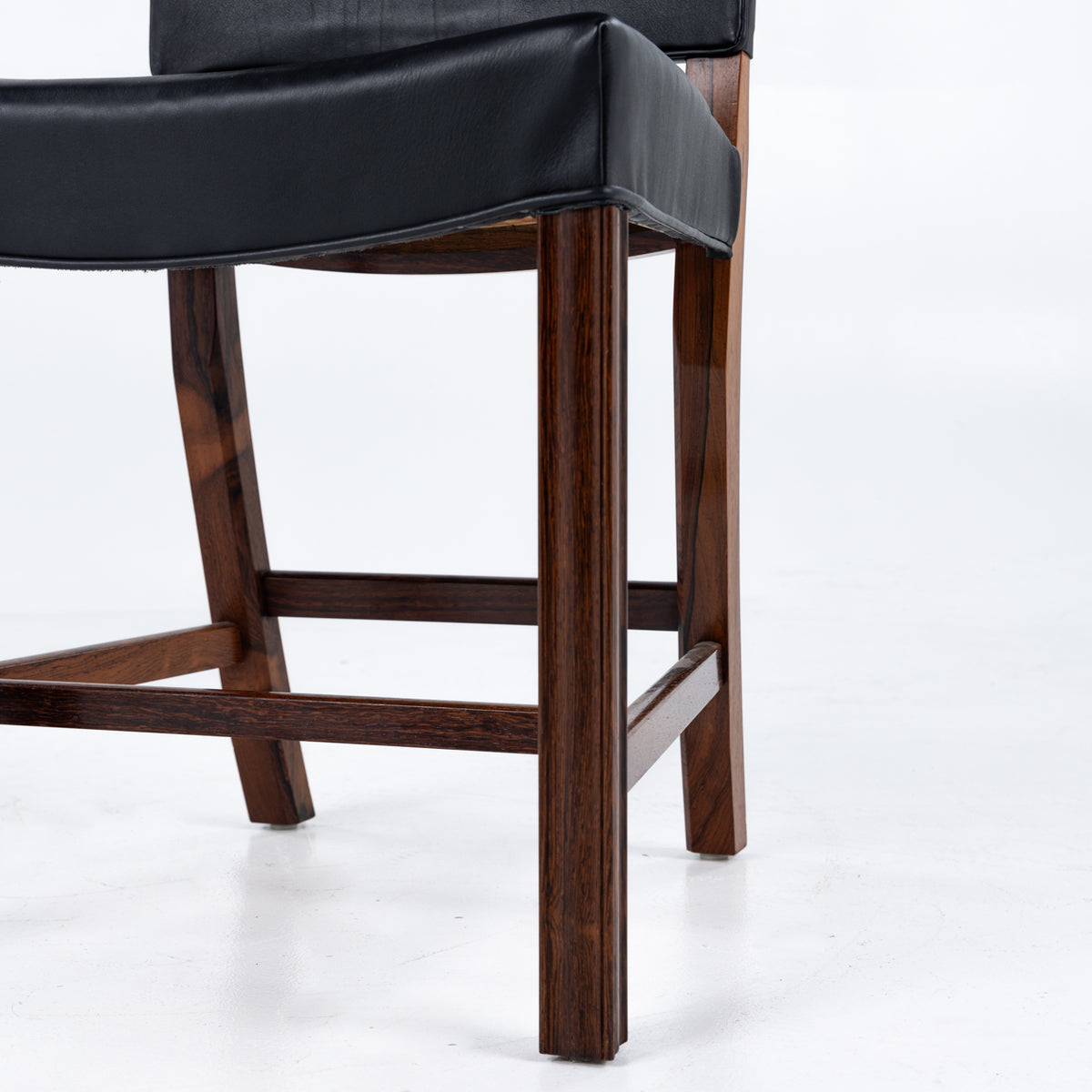 KK 3949 - Set of 6 'Red Chairs'