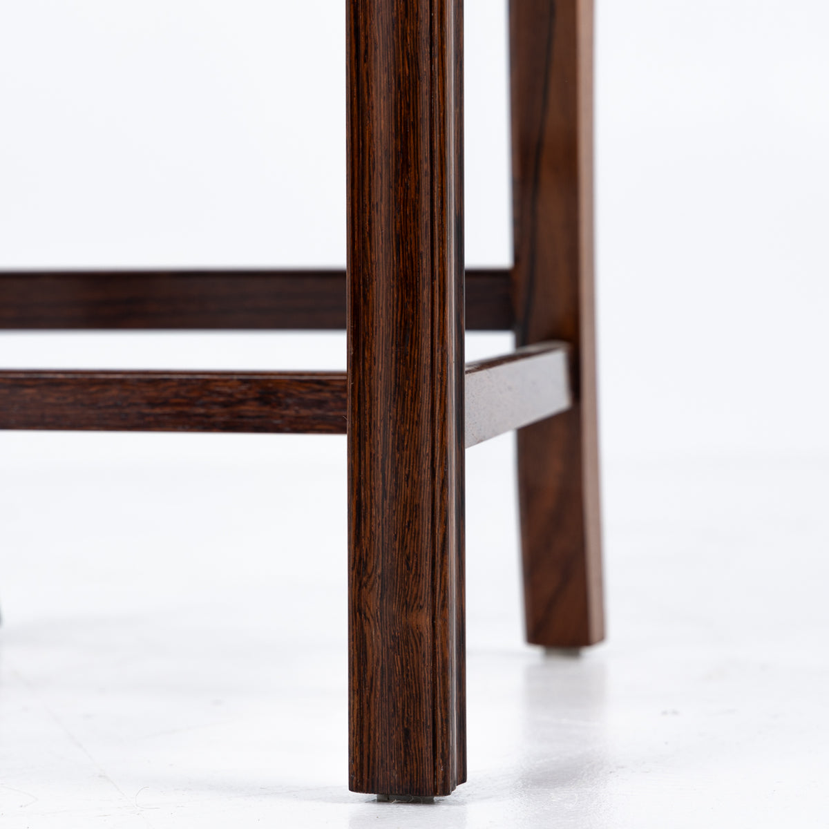 KK 3949 - Set of 6 'Red Chairs'