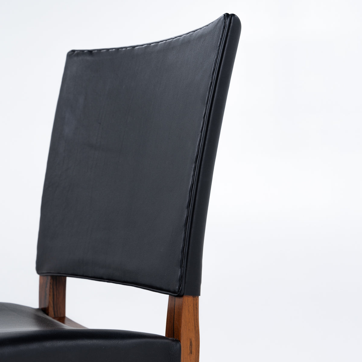 KK 3949 - Set of 6 'Red Chairs'