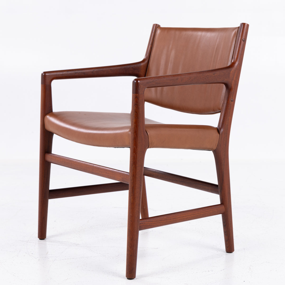 JH 507 - Armstol i teak