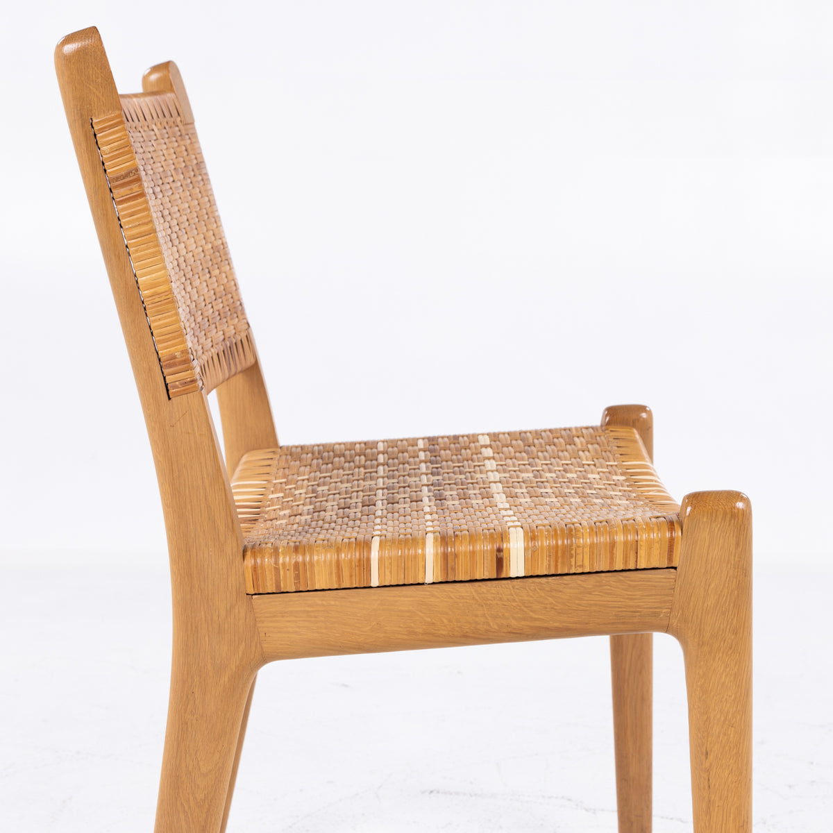 CH 31 - Dining chair in oak