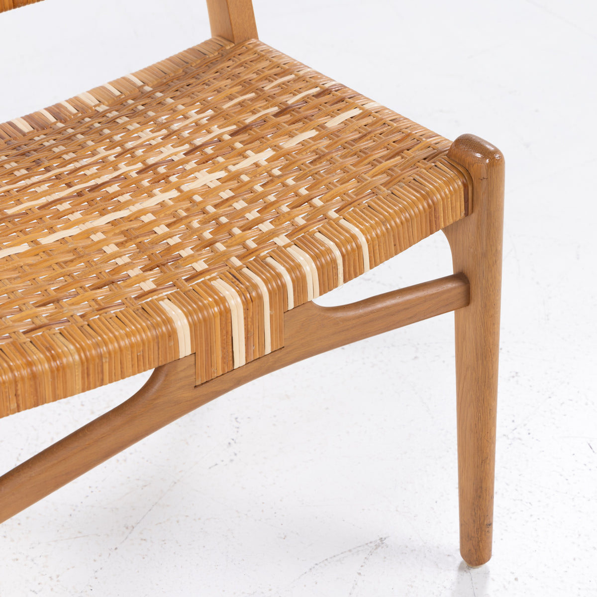 CH 31 - Dining chair in oak