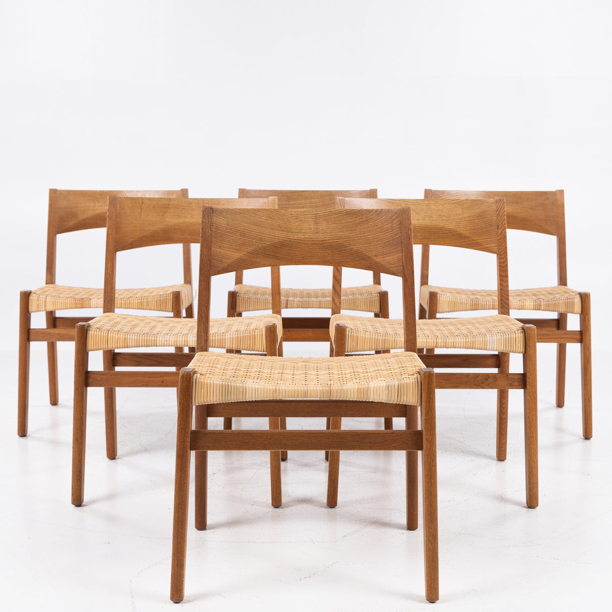 Set of 6 dining chairs in oak