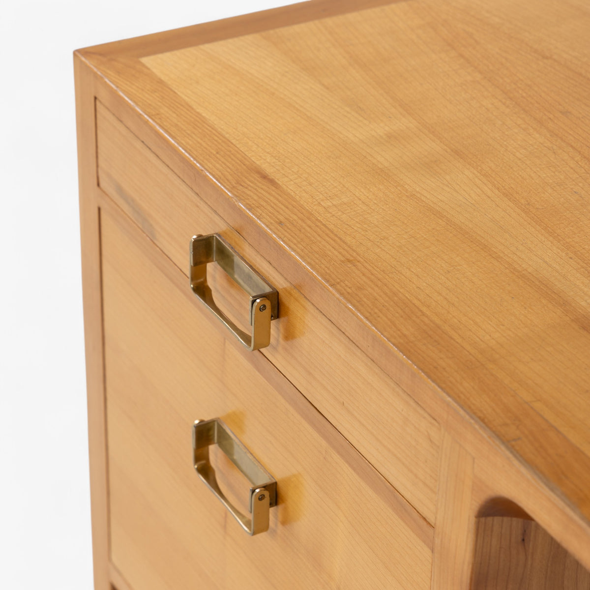 Desk in elm