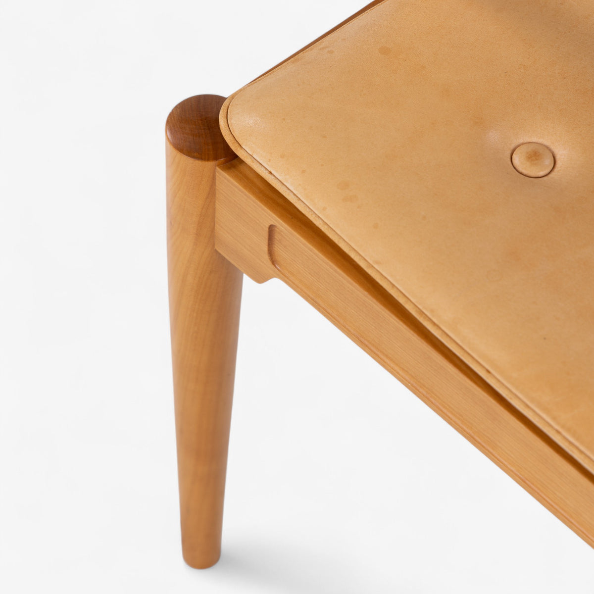 FH 4283 - China Chair in cherry