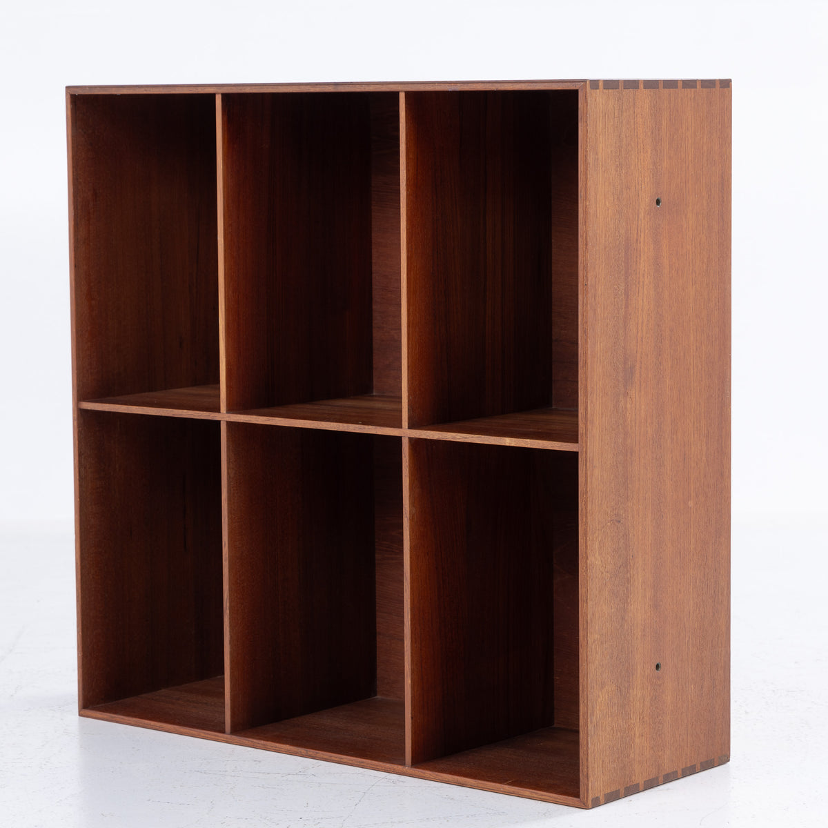 Bogkasse i teak