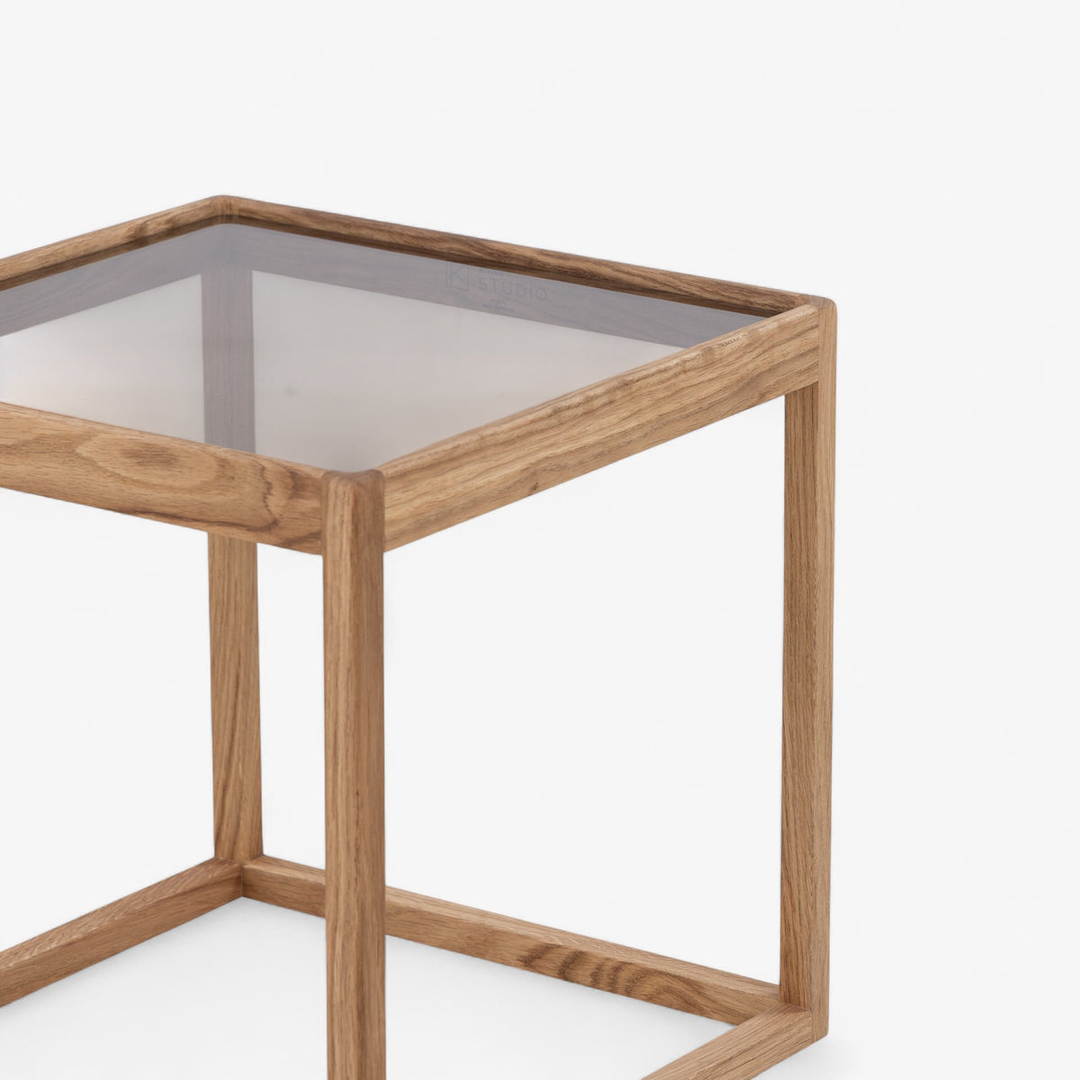 Cube table in oiled oak