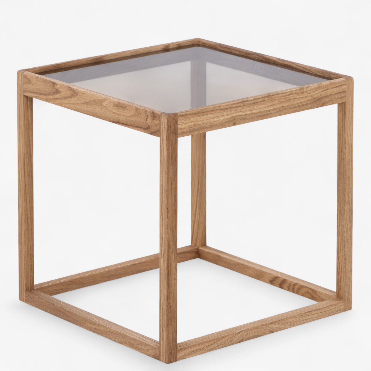 Cube table in oiled oak