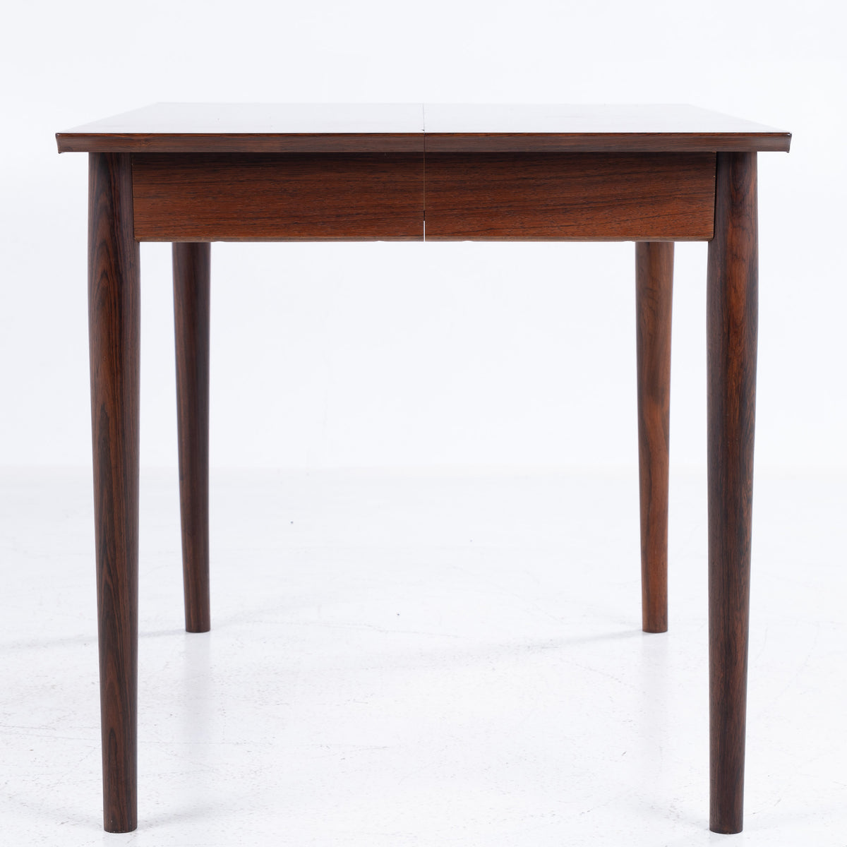 Model 227 - Dining table in rosewood