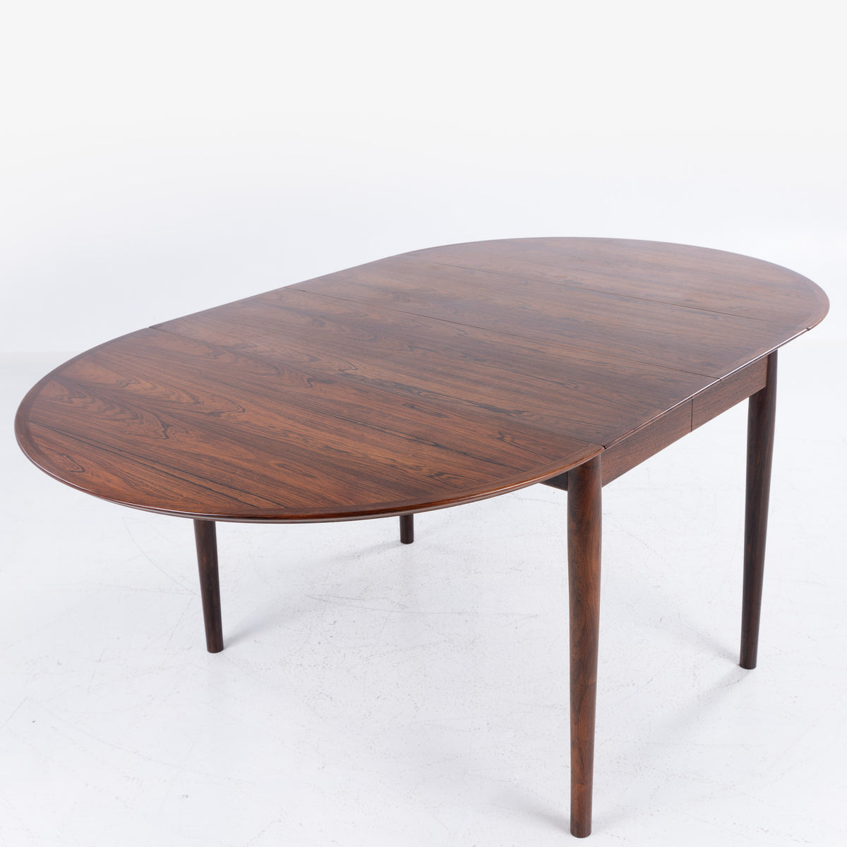 Model 227 - Dining table in rosewood