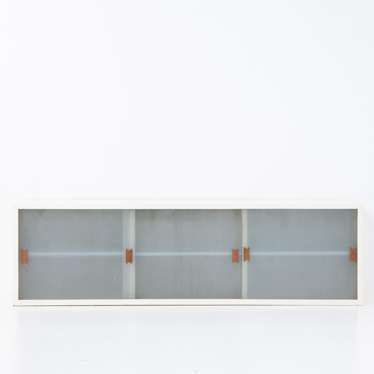Wall-mounted cabinet