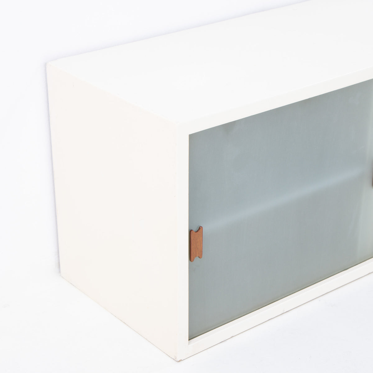 Wall-mounted cabinet