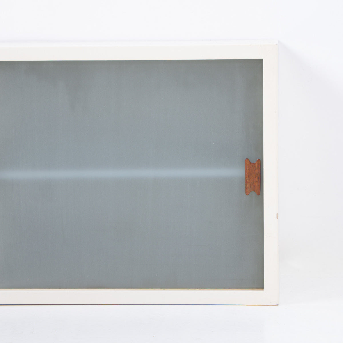 Wall-mounted cabinet