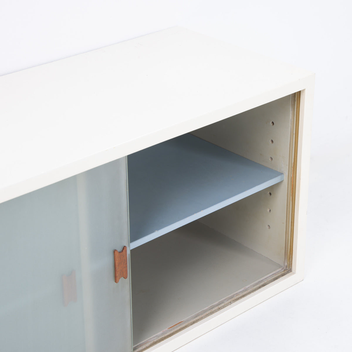 Wall-mounted cabinet