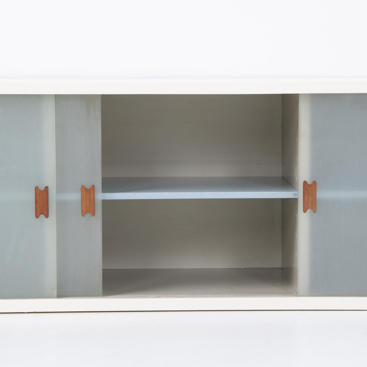 Wall-mounted cabinet