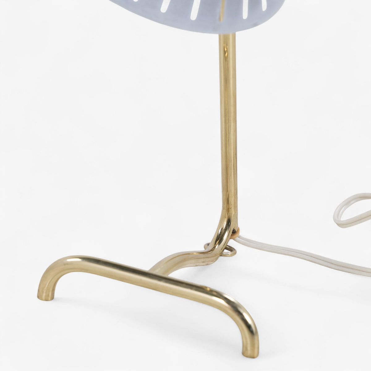 Table lamp in brass