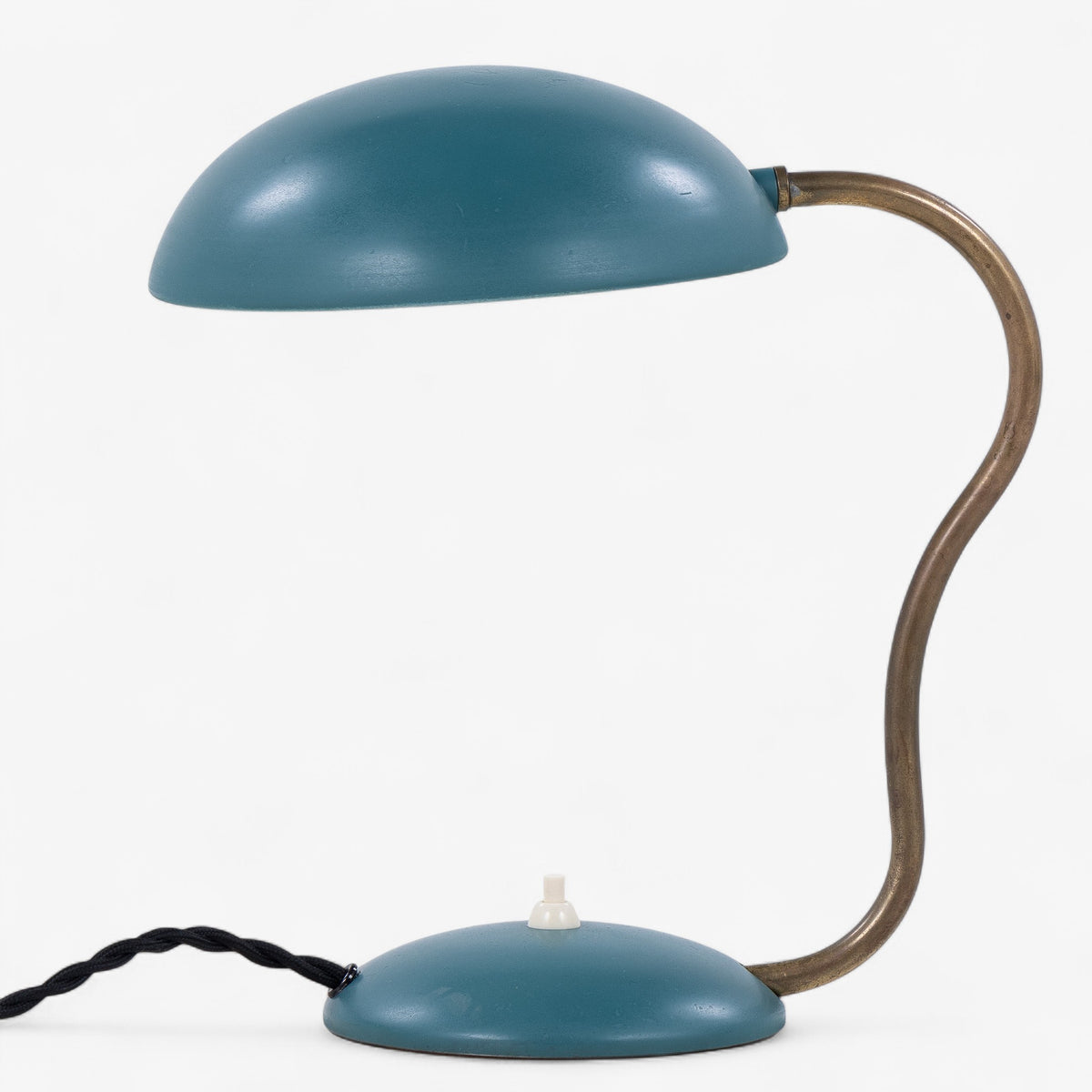 Bordlampe i grønlakeret metal