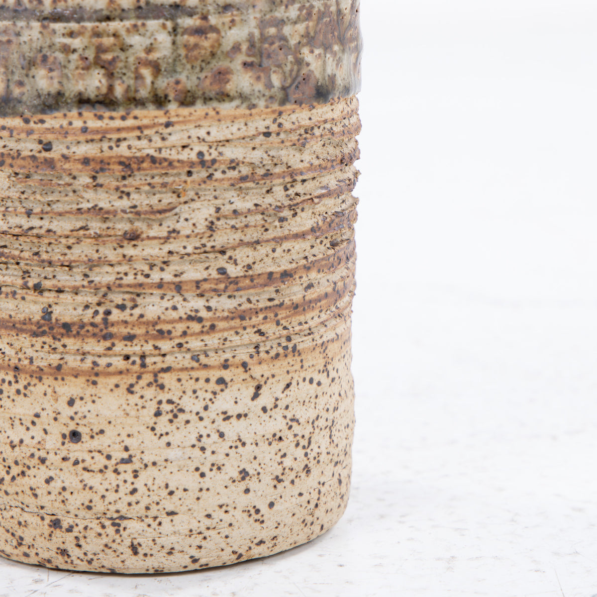 Table lamp in stoneware