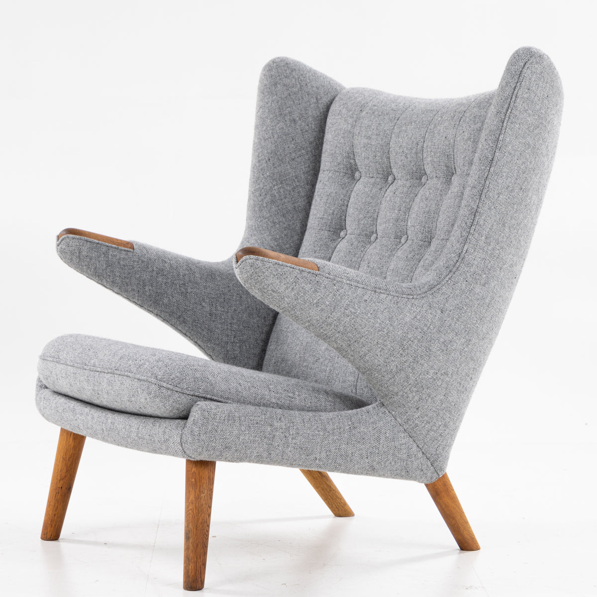 AP 19 - Papa Bear Chair in new textile