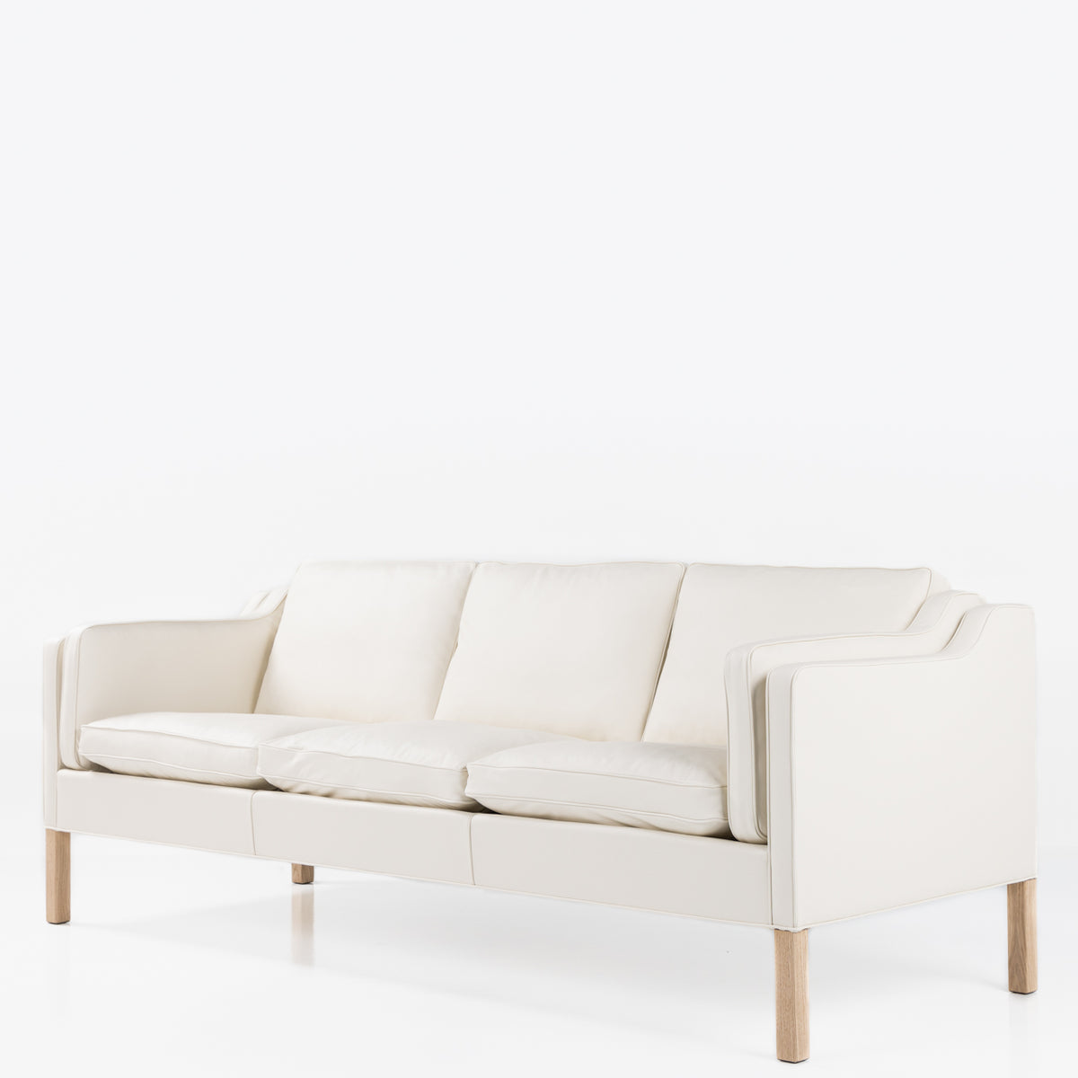 BM 2213 - 3-seater sofa in new leather