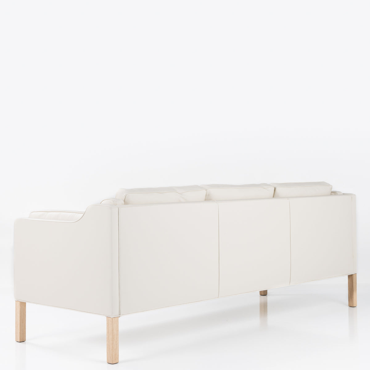 BM 2213 - 3-seater sofa in new leather