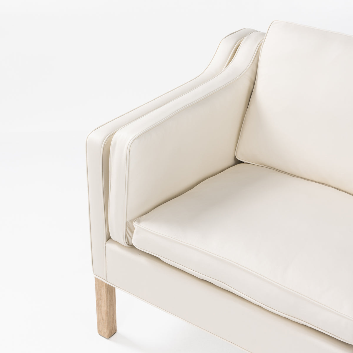 BM 2213 - 3-seater sofa in new leather