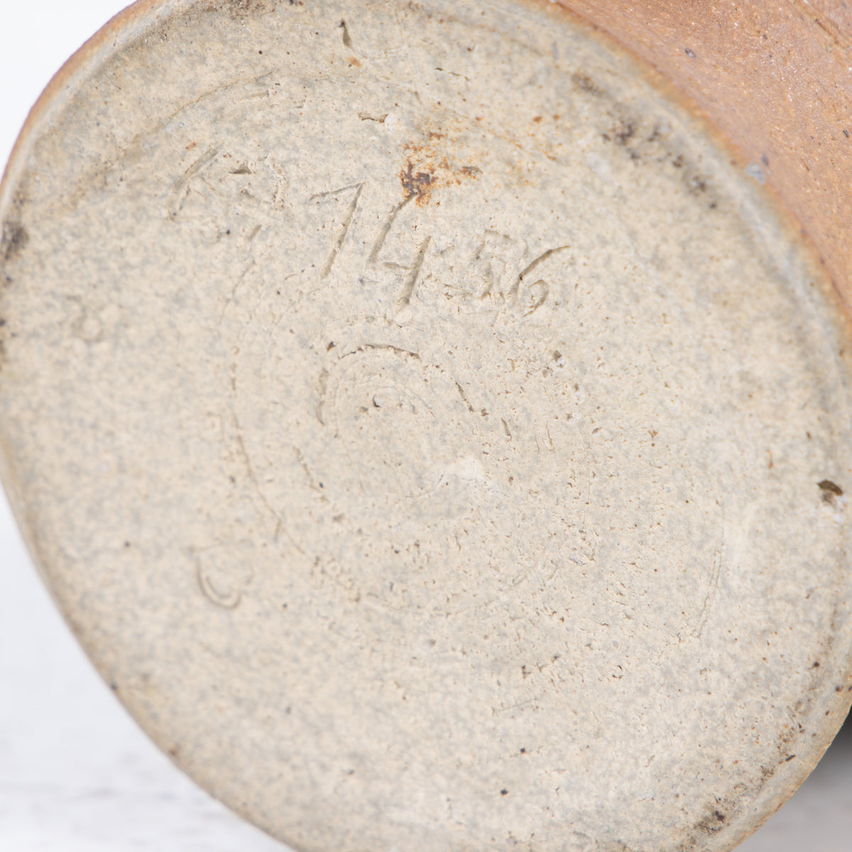 Vase in stoneware
