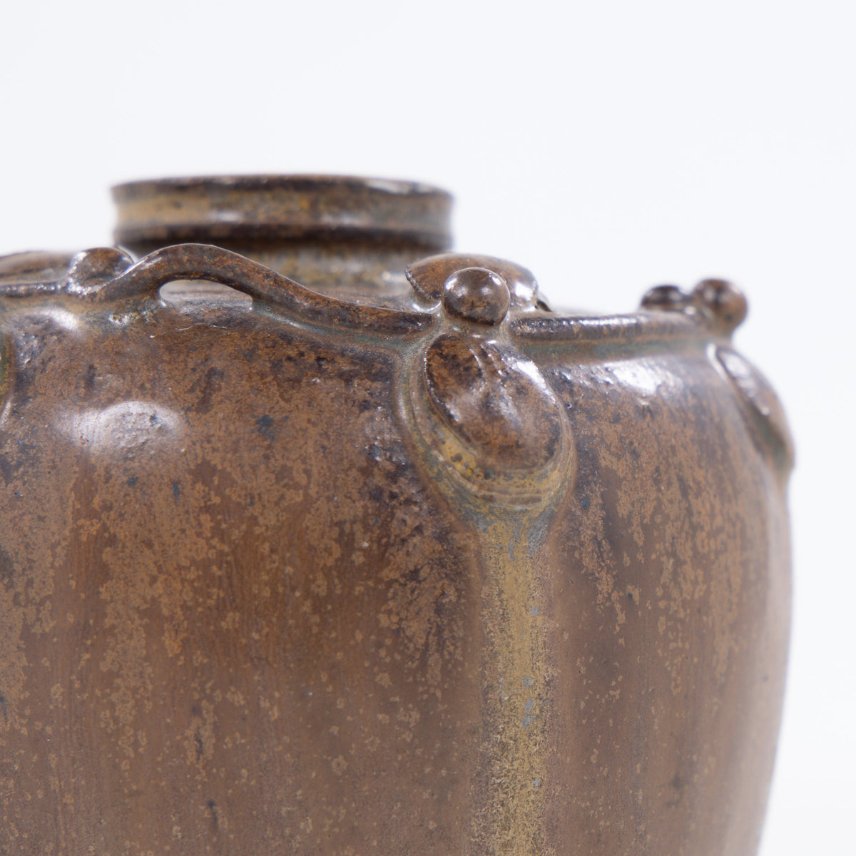 Vase in stoneware