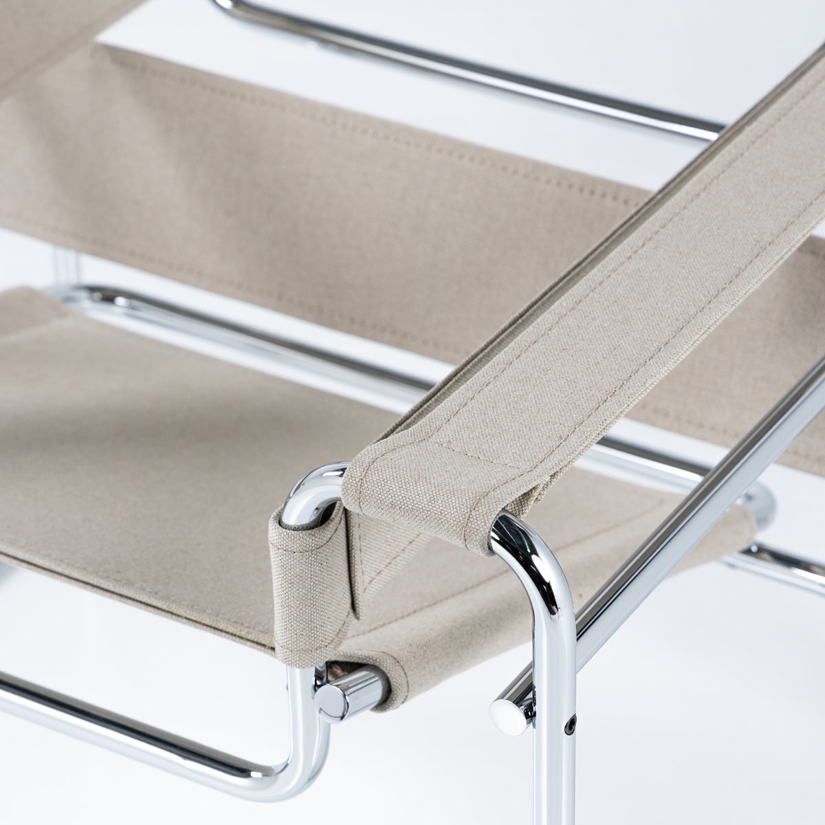Wassily Lounge Chair i vasket kanvas