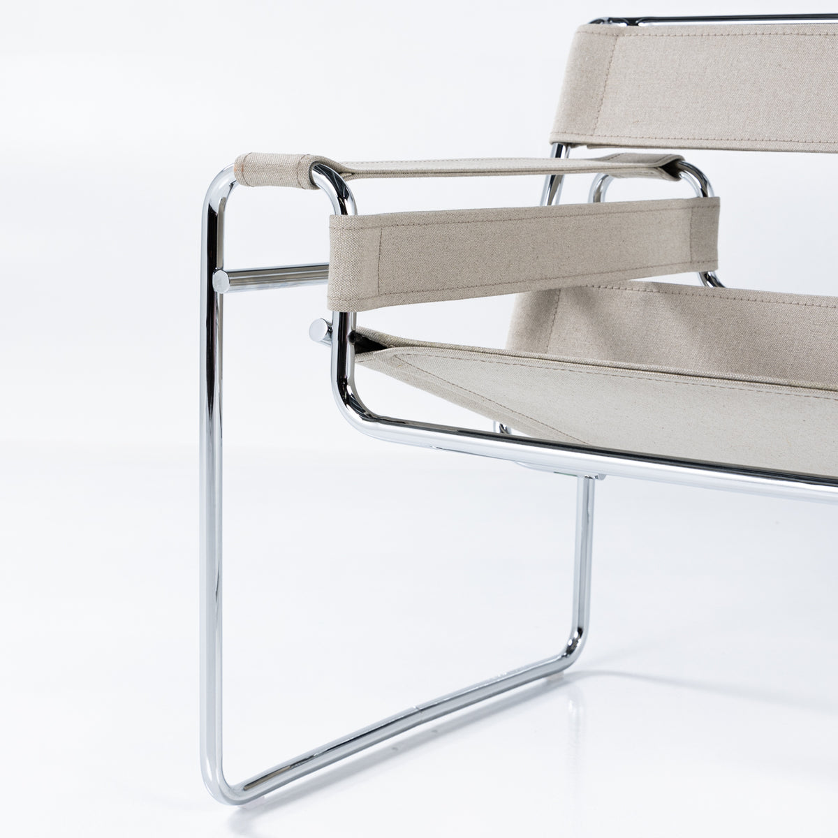 Wassily Lounge Chair i vasket kanvas