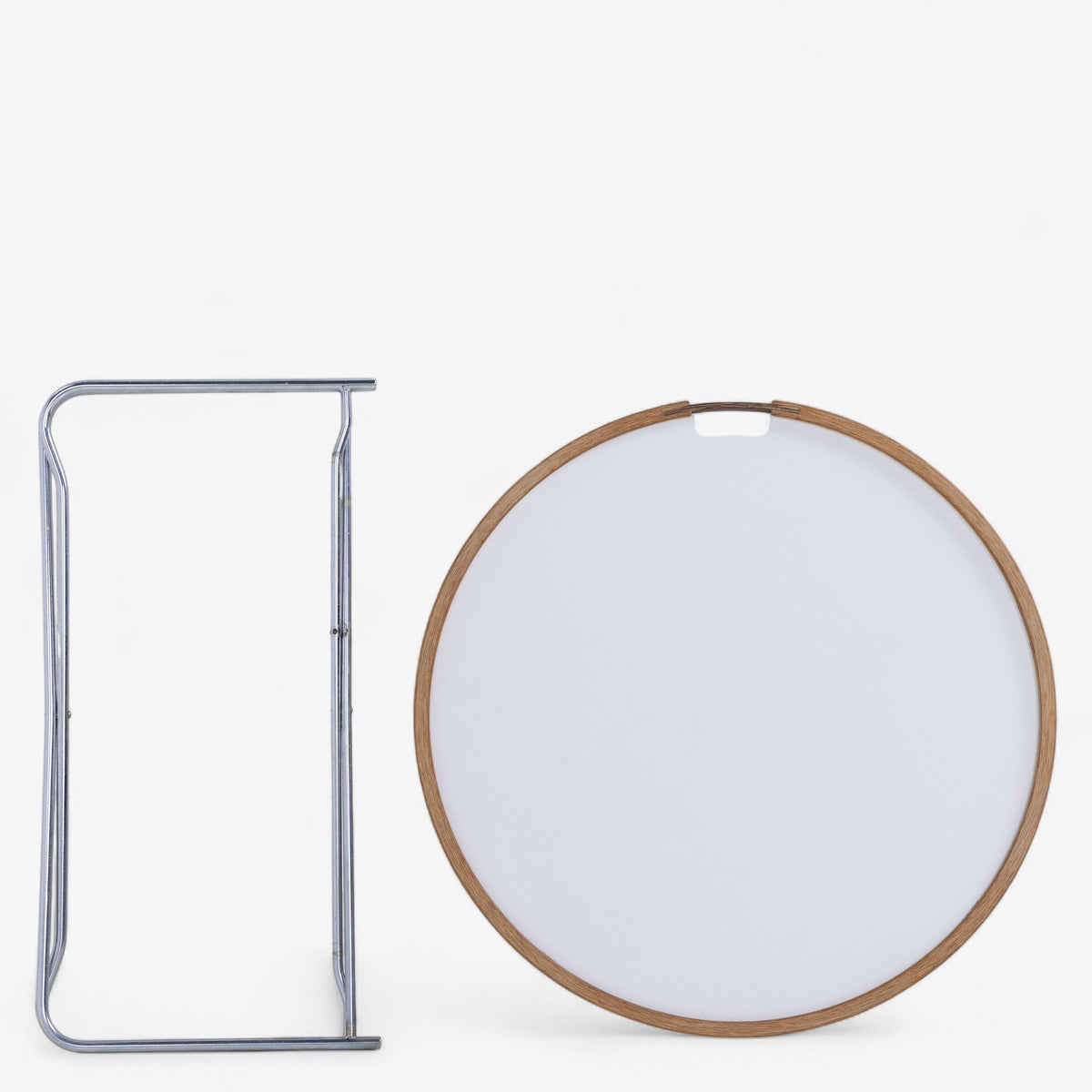 GE 453 - Tray table w. white and black Formica