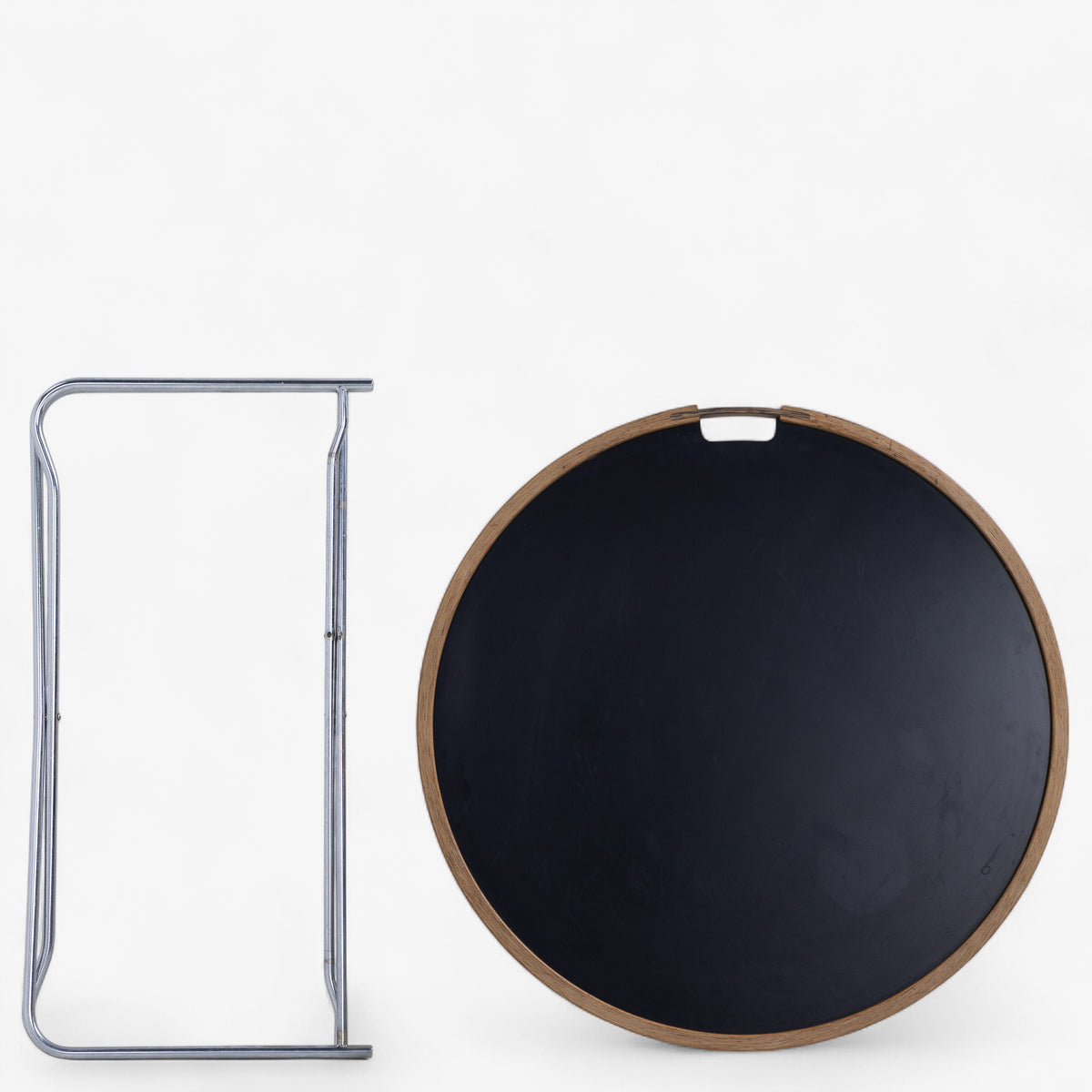 GE 453 - Tray table w. white and black Formica