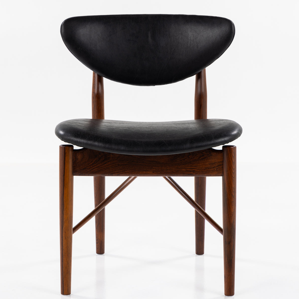 NV 55 - Rare rosewood dining chair