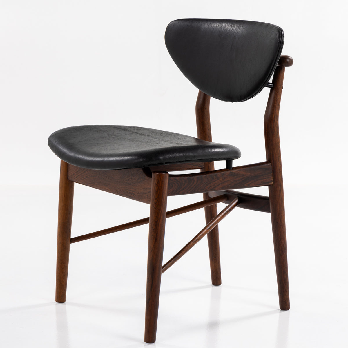 NV 55 - Rare rosewood dining chair