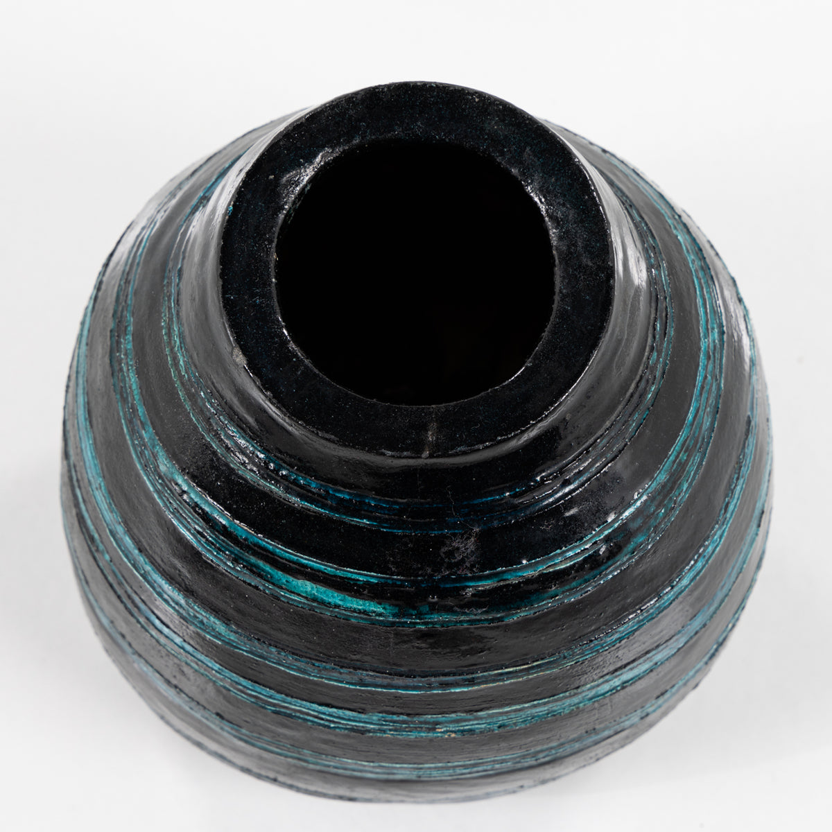 Stoneware lidded jar